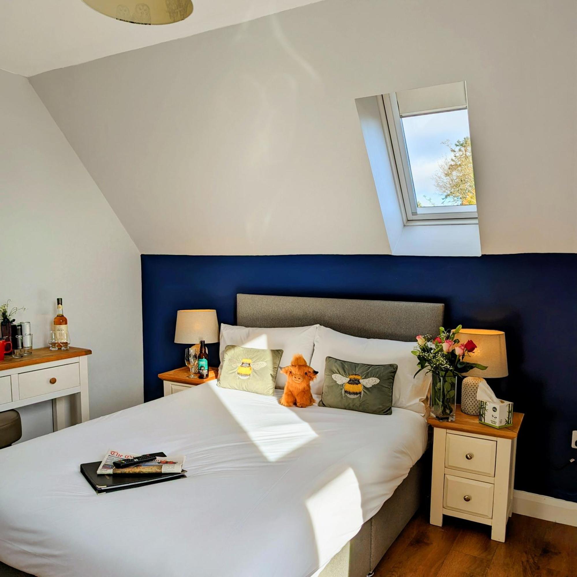 Ben Cruachan Inn - Restaurant, Pub With Rooms Loch Awe Room photo